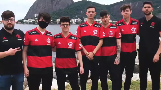 imagem-jogadores-flamengo-lol