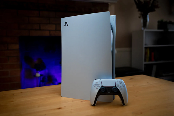 Sony lan&ccedil;a nova atualiza&ccedil;&atilde;o no PS5 com melhorias de performance