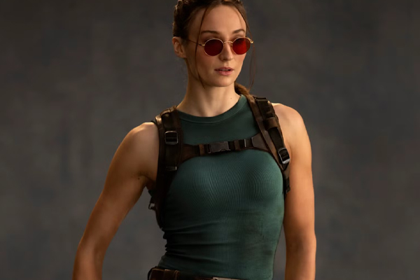Primeira imagem de Sophie Turner como Lara Croft indica retorno ao espírito clássico de Tomb Raider